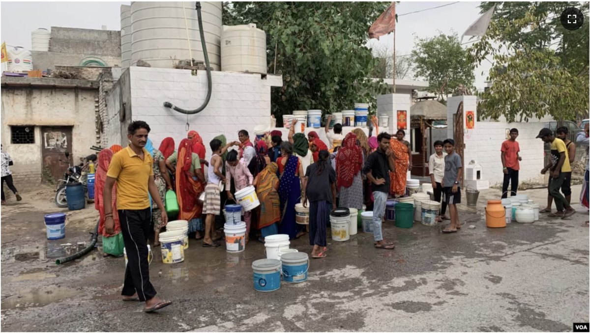 BIPP_ISB's tweet photo. In an article titled, 'Delhi grapples with water woes amid heat wave.' @AnjalPrakash tells Anjana Pasricha that water availability is as low as 35 - 40 liters per capita per day in some places. Read full article: https://t.co/9axwoUQMIZ (via @VOANews) #PublicPolicy #ISBUpdates https://t.co/DuQJG0Ly2k