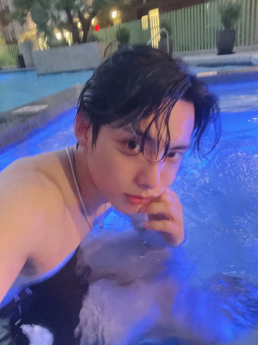 A.C.E tweet media