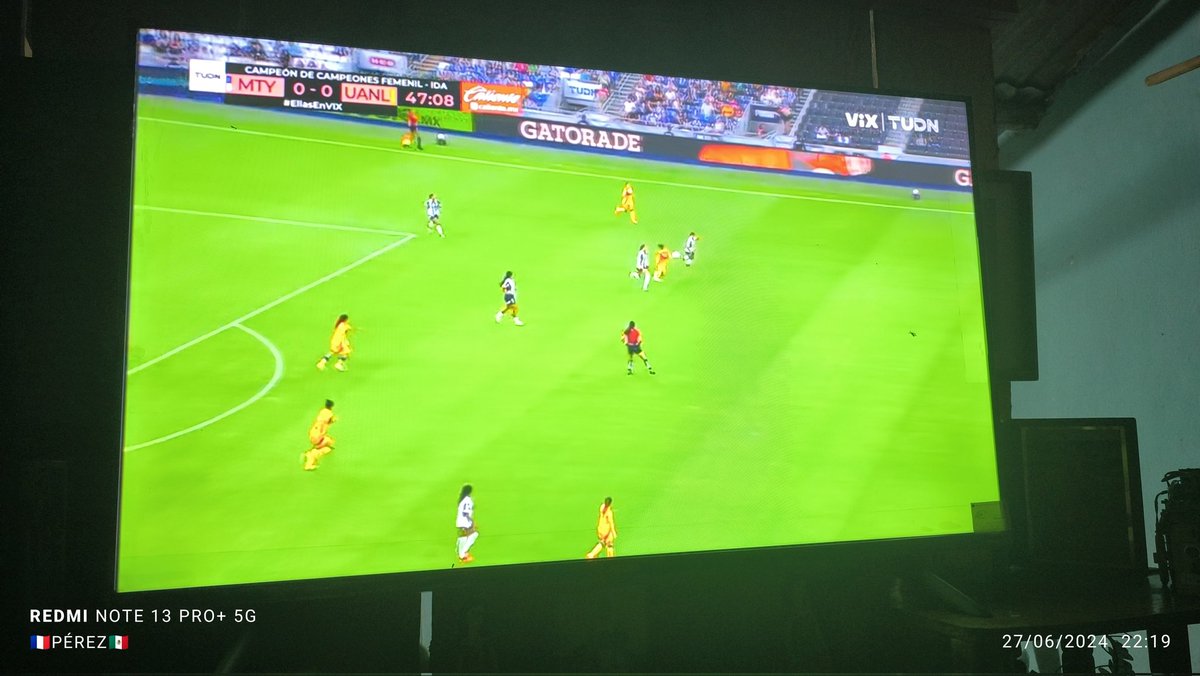 ESTEFAN44291377's tweet photo. #EllasEnVIX saludos desde Balancan Tabasco México vamos mis amazonas 🥇🐅🐅🐅💛💙💛💙💛💙💛⚽ https://t.co/udANpPpDM8