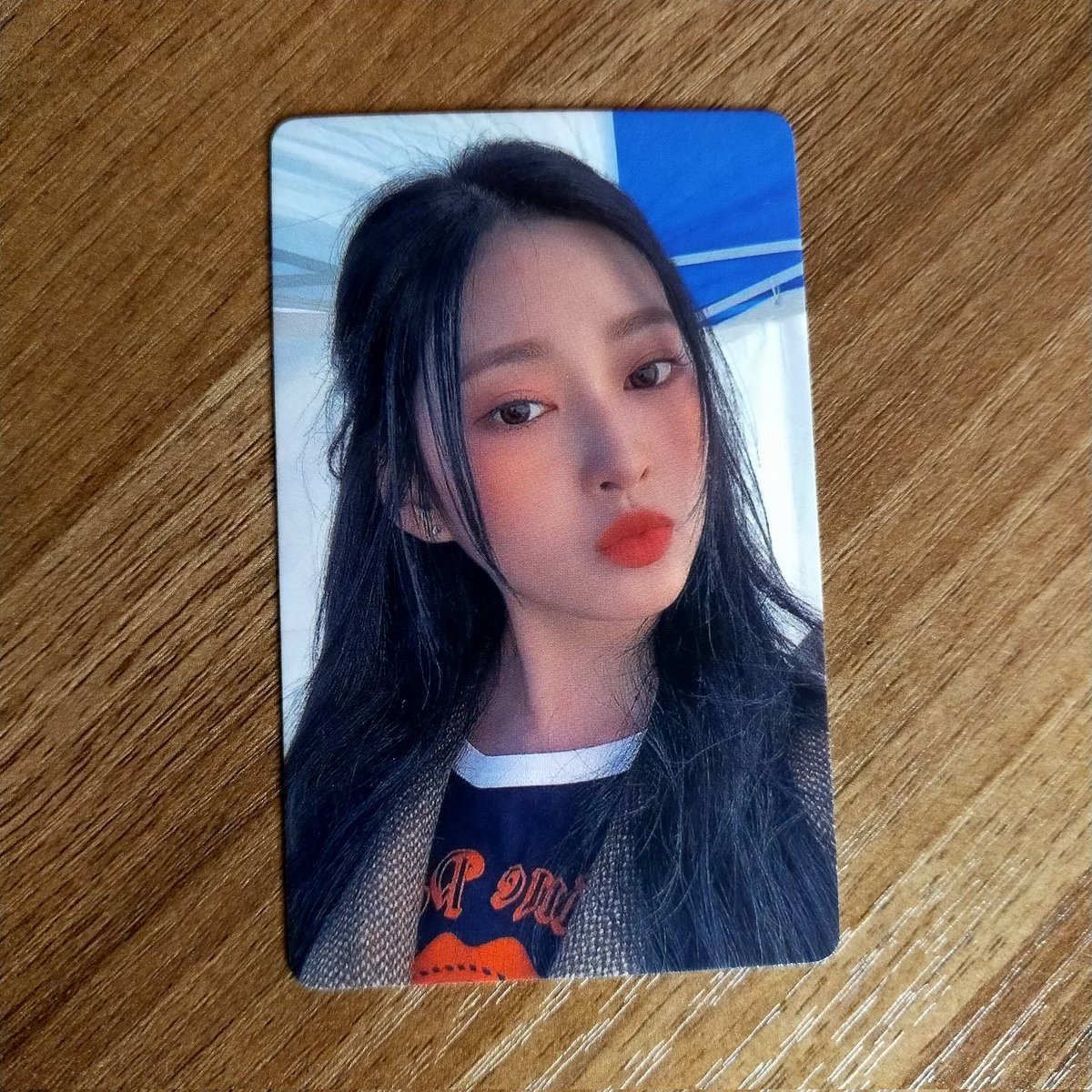 Halohhzz's tweet photo. WTS LFB izone fansign S1

izone One reeler Fansign Minju Yena

- 600 set
- Gcash
- Payo / 1 month DOP

🏷️ WTS LFB Ive lesserafim  Wonyoung Yujin Chaewon Minju Sakura pigtails poodle fs s1 scene 1 outdoor space buns noot noot 

Reply / dm to claim https://t.co/CnhoTETNxk
