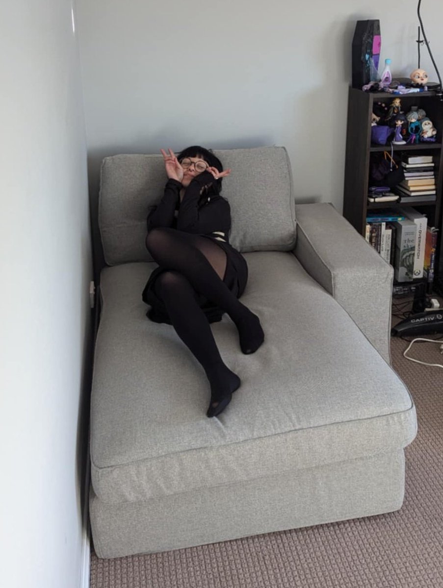 𝔥𝔦𝔰𝔰𝔶🌙 tweet media