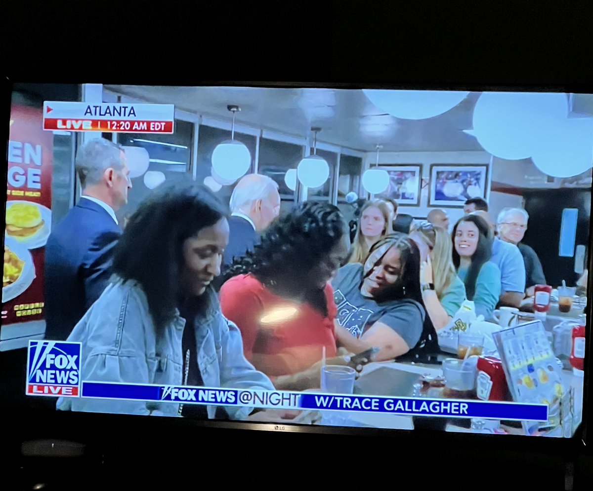 SCBidCaller's tweet photo. @RepAndyBiggsAZ It was so bad he felt like spreading it at the Atlanta Waffle House. https://t.co/vKVcZqQkeU