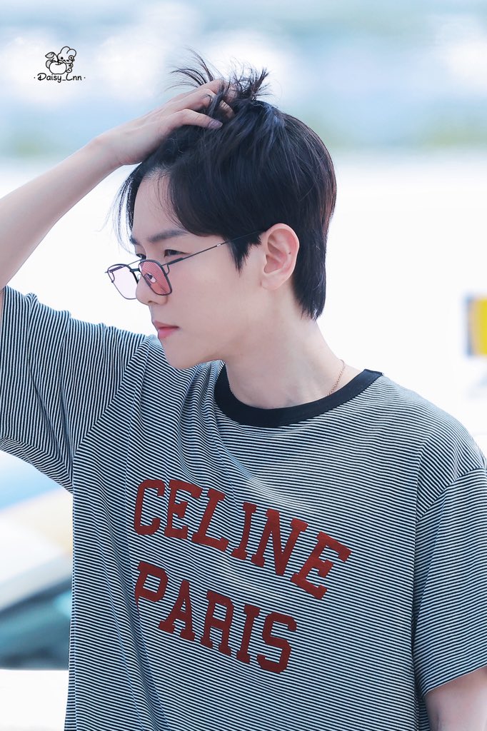 Daisy_Lnn's tweet photo. 2024.06.28 ICN✈️

#BAEKHYUN
#백현 @B_hundred_Hyun
#백현이 #백현아 #백현 #Baekhyun https://t.co/7xopmpmFM7