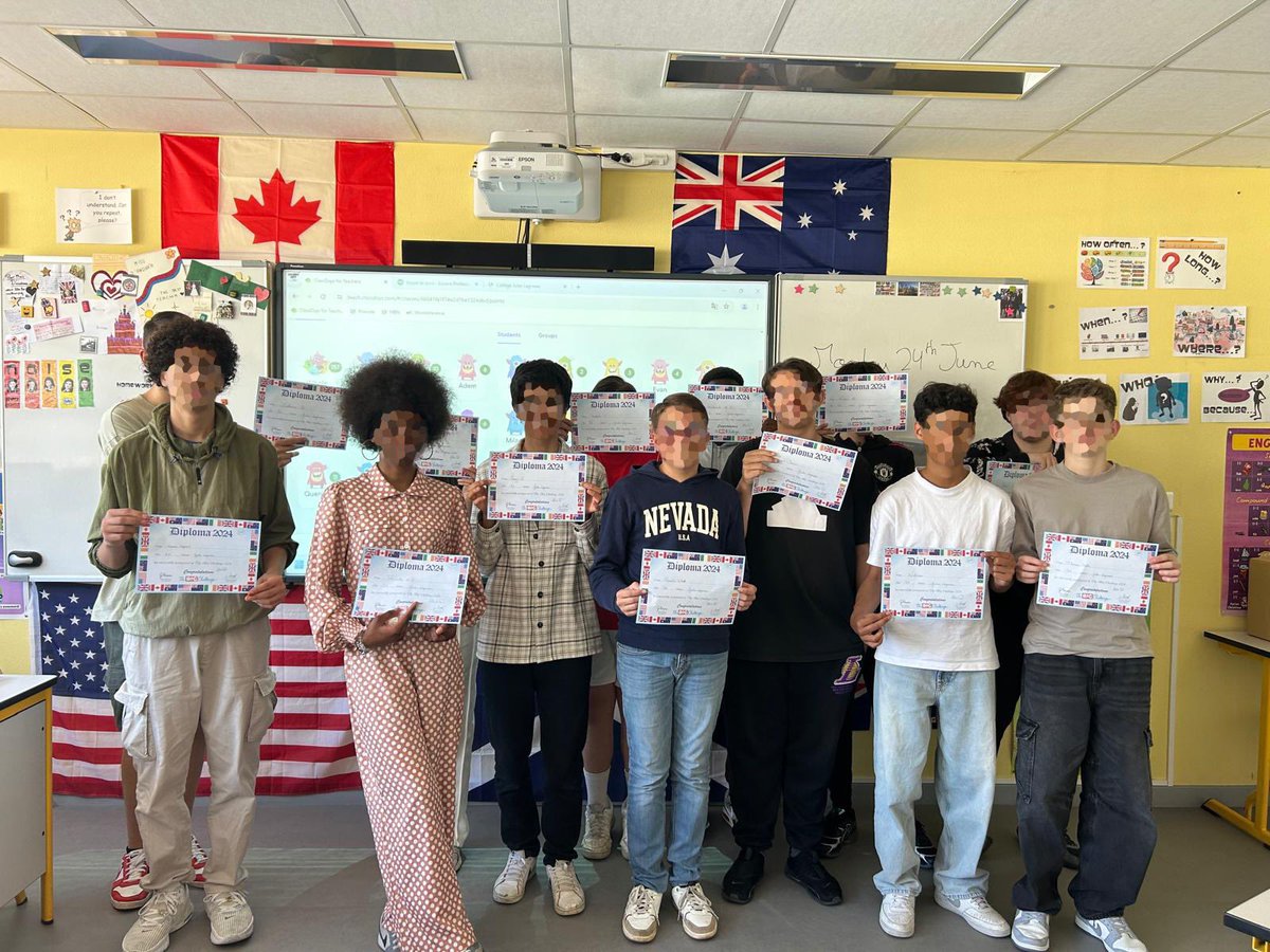 LagneauJules's tweet photo. Quelques souvenirs de la remise des prix du concours Big Challenge. 🇺🇸🇬🇧🇦🇺🇳🇿 Mention spéciale pour Johanna : 3e de Moselle et Huda : 1ere de Moselle et 8eme de France 🇫🇷 Bravo à tous ! @acnancymetz @Dsden57 @MoselleCD57 @VilledeMetz @GregoryPremon #anglais #english https://t.co/FgQB6m0JQN