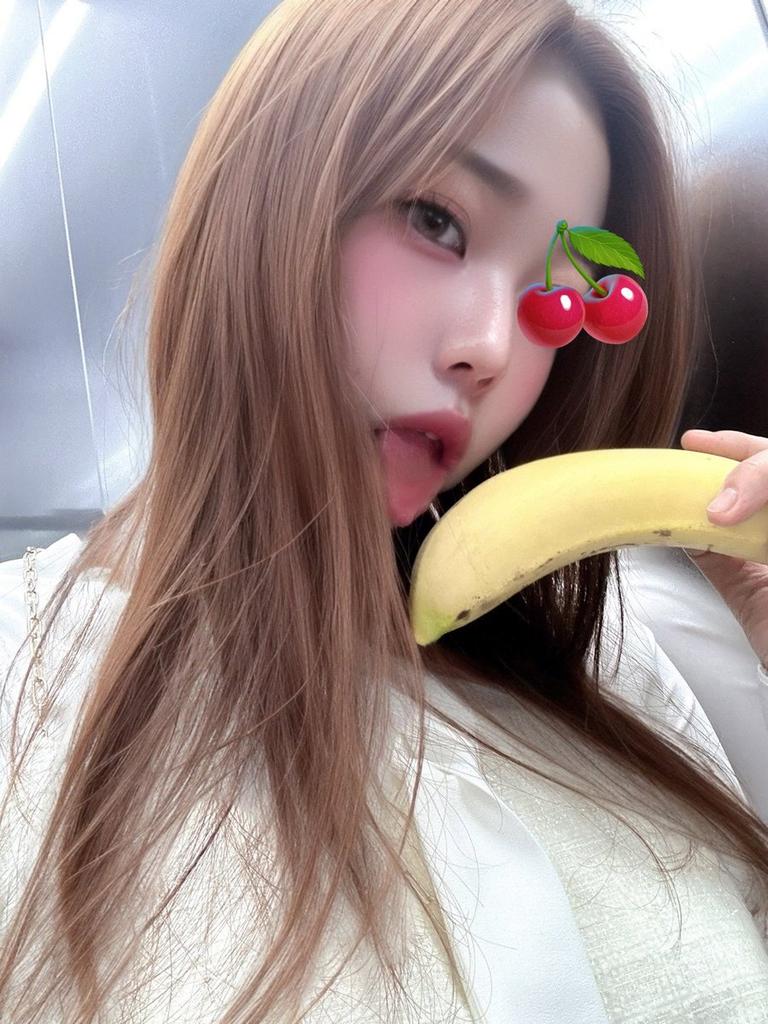 cherry_gnon2's tweet photo. 부장님 한입만.. 한입만 줄 사람.. 아니 한입만 먹혀볼사람.. 풀영상은 메인 상단 링크로..🍒 #섹트 #야노 펨섭 멜돔 야노 초대남 부커 리트윗 맘눌뎀 건오 ��녀 자위 일탈 정액받이 노예 오프 걸레 섹트 스타킹 검스 대물 수치 능욕 입싸 얼싸 강간 협박 갱뱅 육변기 암캐 질싸 onlyfans koreangirl https://t.co/ze4kyYvFHL