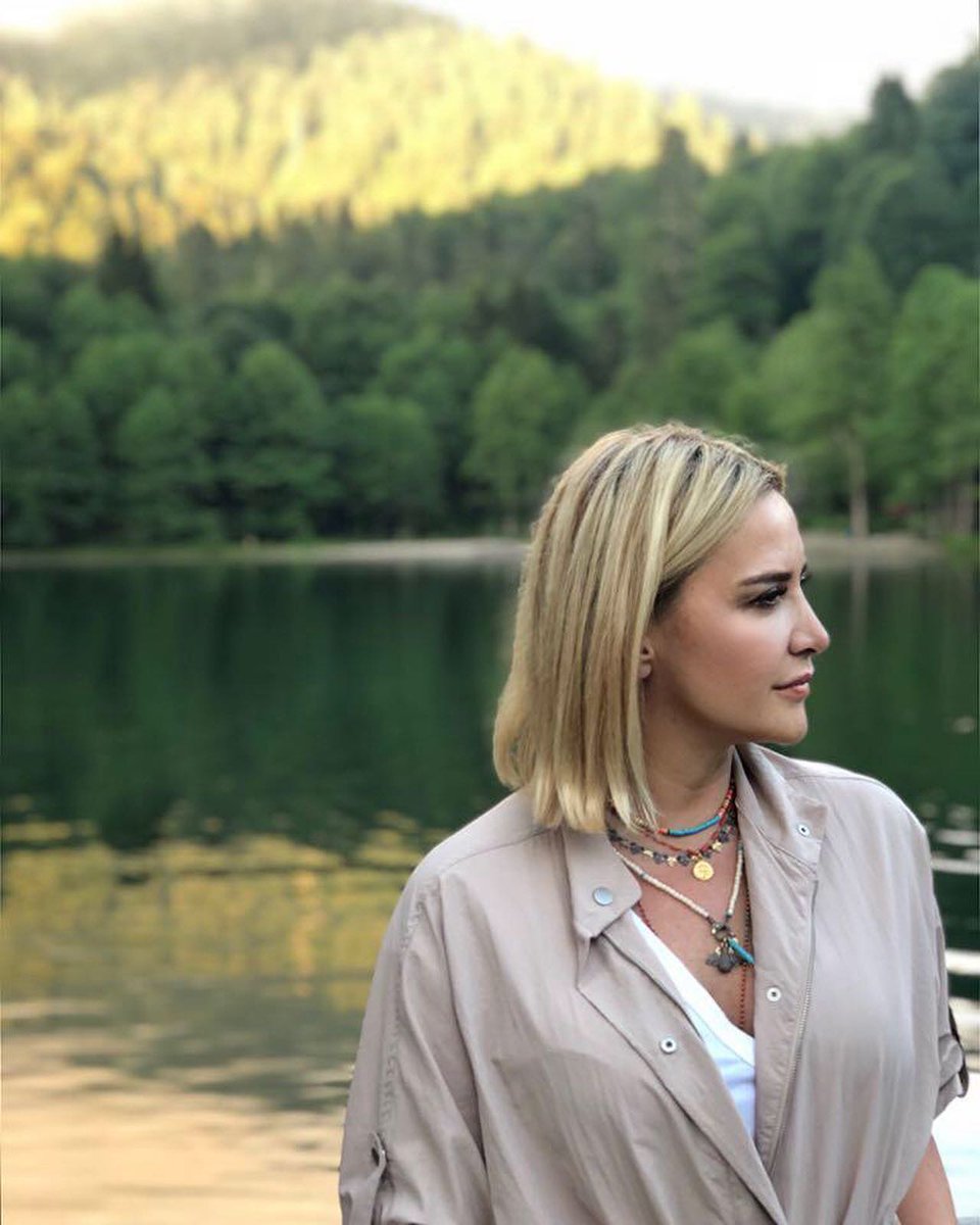 Please like the photos I post! We will always be together on the journey of life!