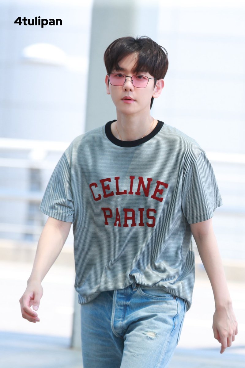 4tulipan56's tweet photo. 240628 ICN ✈️ MFM

#백현 #BAEKHYUN https://t.co/JYV6VRpZsw
