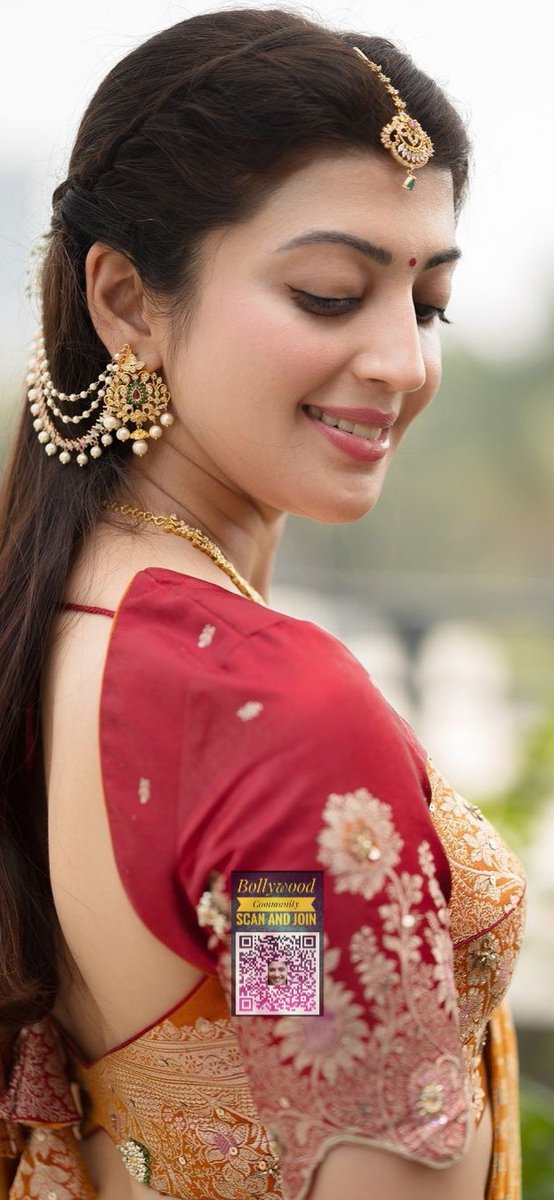Actress_Club's tweet photo. ๐ #PranithaSubashThread
๐ #KannadaThread
Beautiful #Actress #PranithaSubash Saree Look https://t.co/DKEIKCrzXB