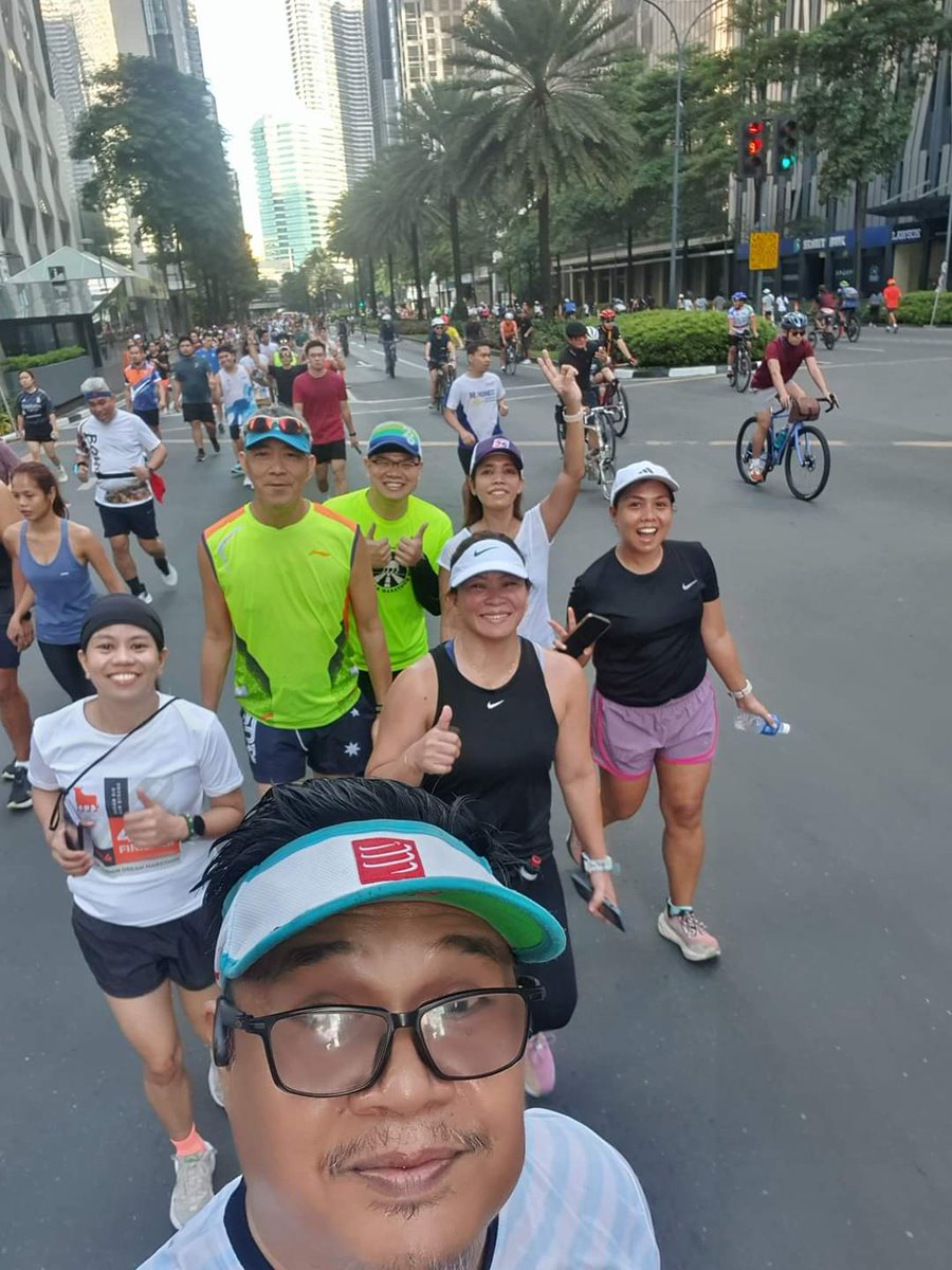 MyKey_10_07's tweet photo. I miss running with the #TeamBGC LSD Run club. Freeing my Sunday morning next week. https://t.co/jrp3CioDdF