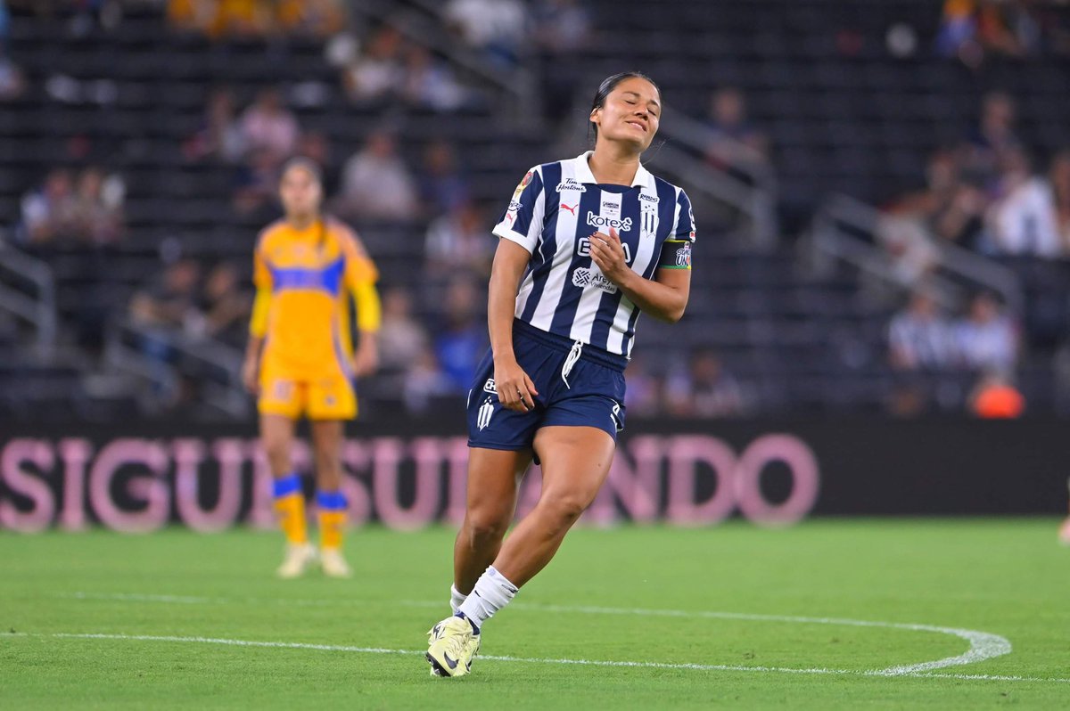 HCDmty's tweet photo. #FinDelPartido | Dejan todo para la vuelta
#Rayadas y #TigresFemenil no se hicieron daño en la ida del Campeón de Campeonas y todo se definirá el lunes en el Universitario.
📷. @andreaaidej https://t.co/xFYfuXPOkI