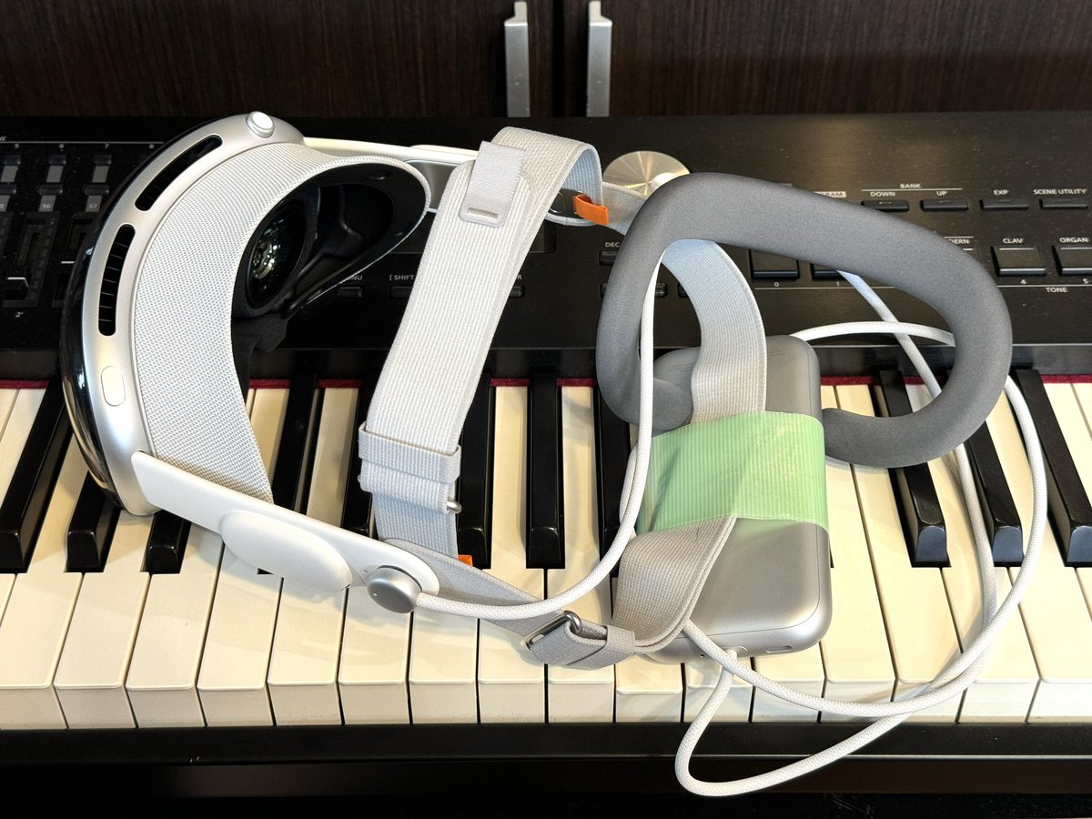 ふぃくのしん tweet media