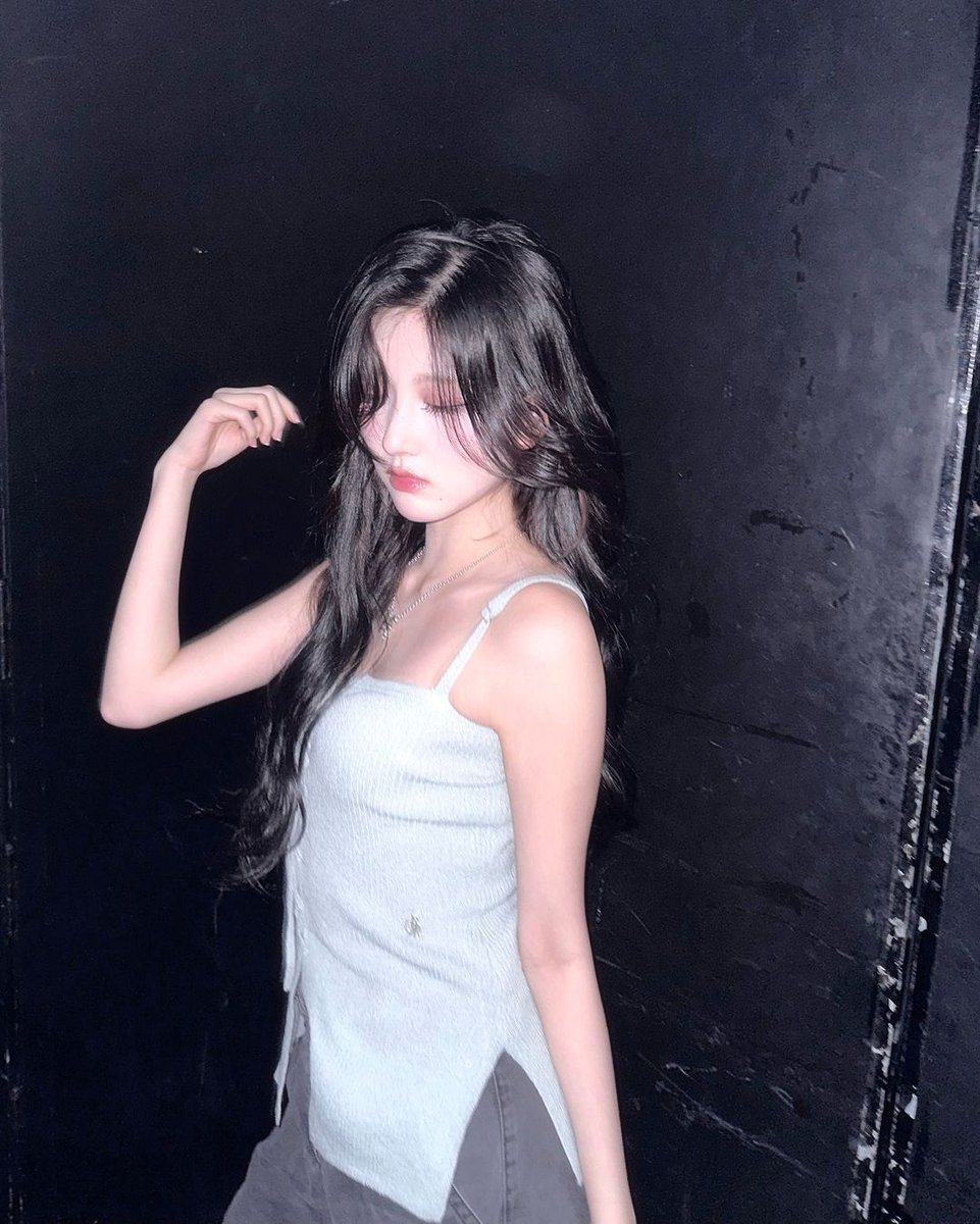 ivepics's tweet photo. gaeul instagram update https://t.co/IoacZgcEaY