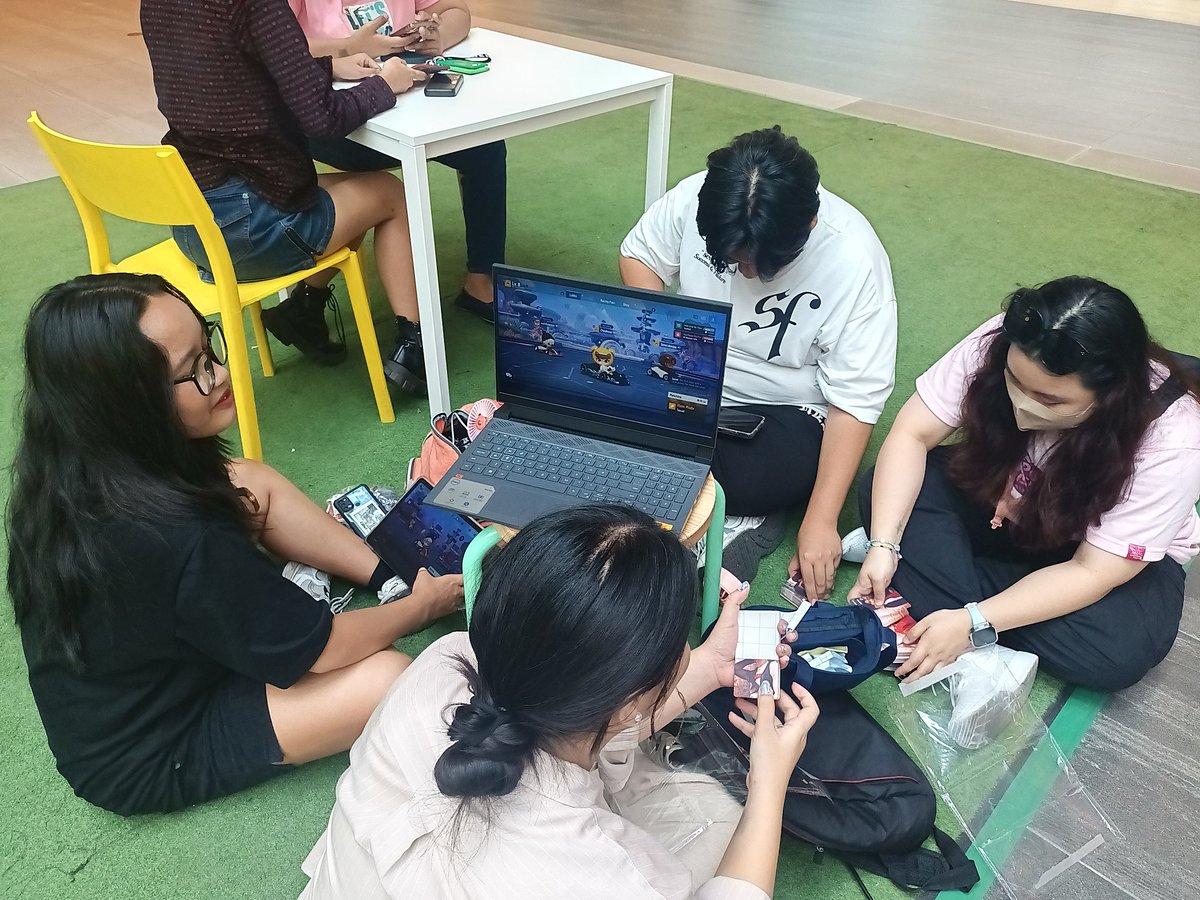 HarleyniJoker's tweet image. Busy mga alagad mo @1stoneofc_j 

1ST ONE AT FÊTE DE LA MUSIQUE PH
@1stoneOfficial #1stOne
#1stOneDITO #FetePH30