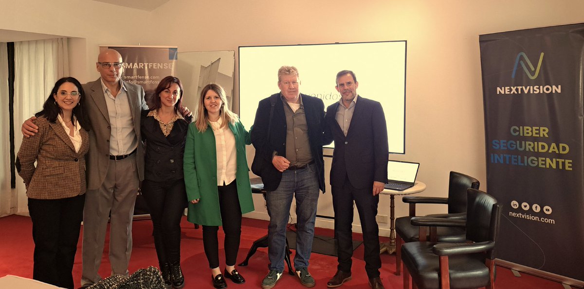 SMARTFENSE tweet media