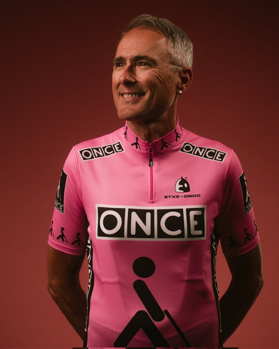 Manolo_Saiz's tweet image. ⁦@etxeondo_⁩ ha hecho esta maravilla llena de recuerdos vivos y de compromiso
No dejéis que se os escape  

etxeondo.com/es/maillots-ci…