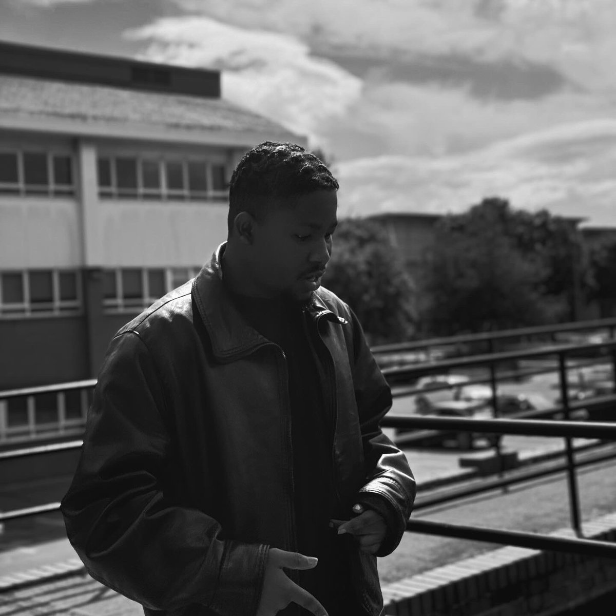 Grimaldibanks's tweet photo. 🎙️: Grimaldi Flow
🗓️: 05/07/2024

Pre-Save 🔗: https://t.co/qERLazvA0G

“Young black kid from the West Side. Yeah, the Don Lives” https://t.co/GBVs8w9dSn