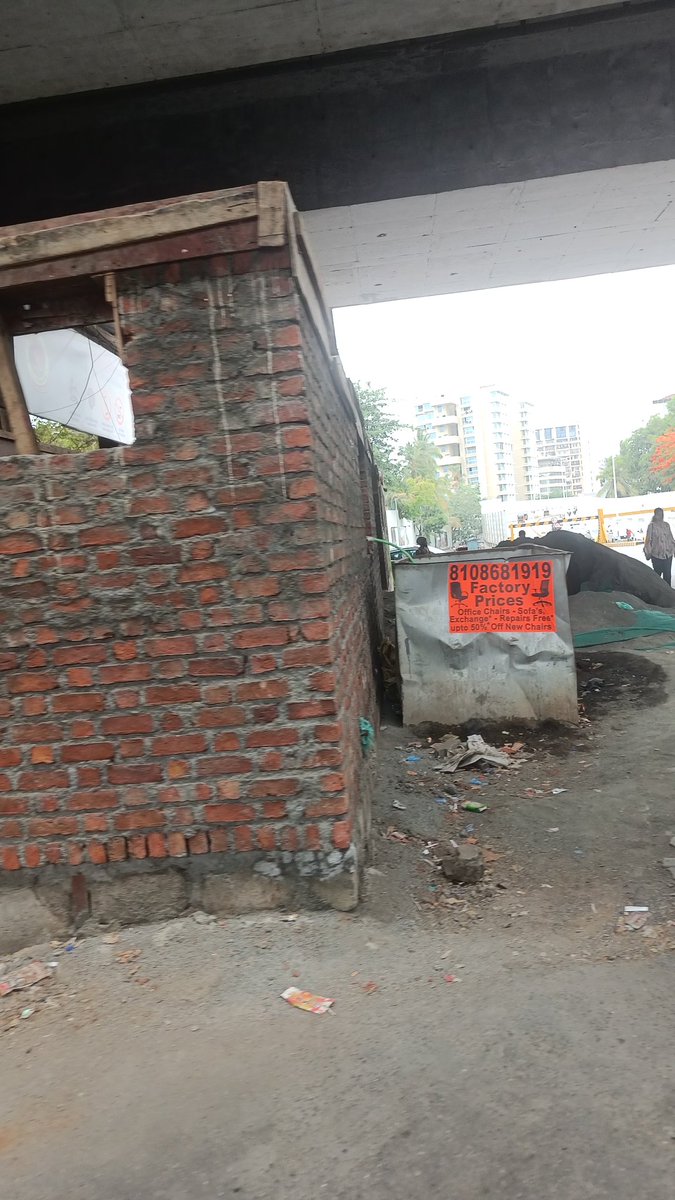 weworkngo's tweet photo. Reminder 1
@MTPHereToHelp @MumbaiPolice and @mybmcWardKE to take necessary action on illegal sahara chowki on right turn from down of ghokle bridge way towards airport. Andheri East highway Encroachment on road
@CMOMaharashtra @Kamlakar_Shenoy @alm144 @AAPMumbai @AlertCitizens07 https://t.co/ls9v5SeBOG