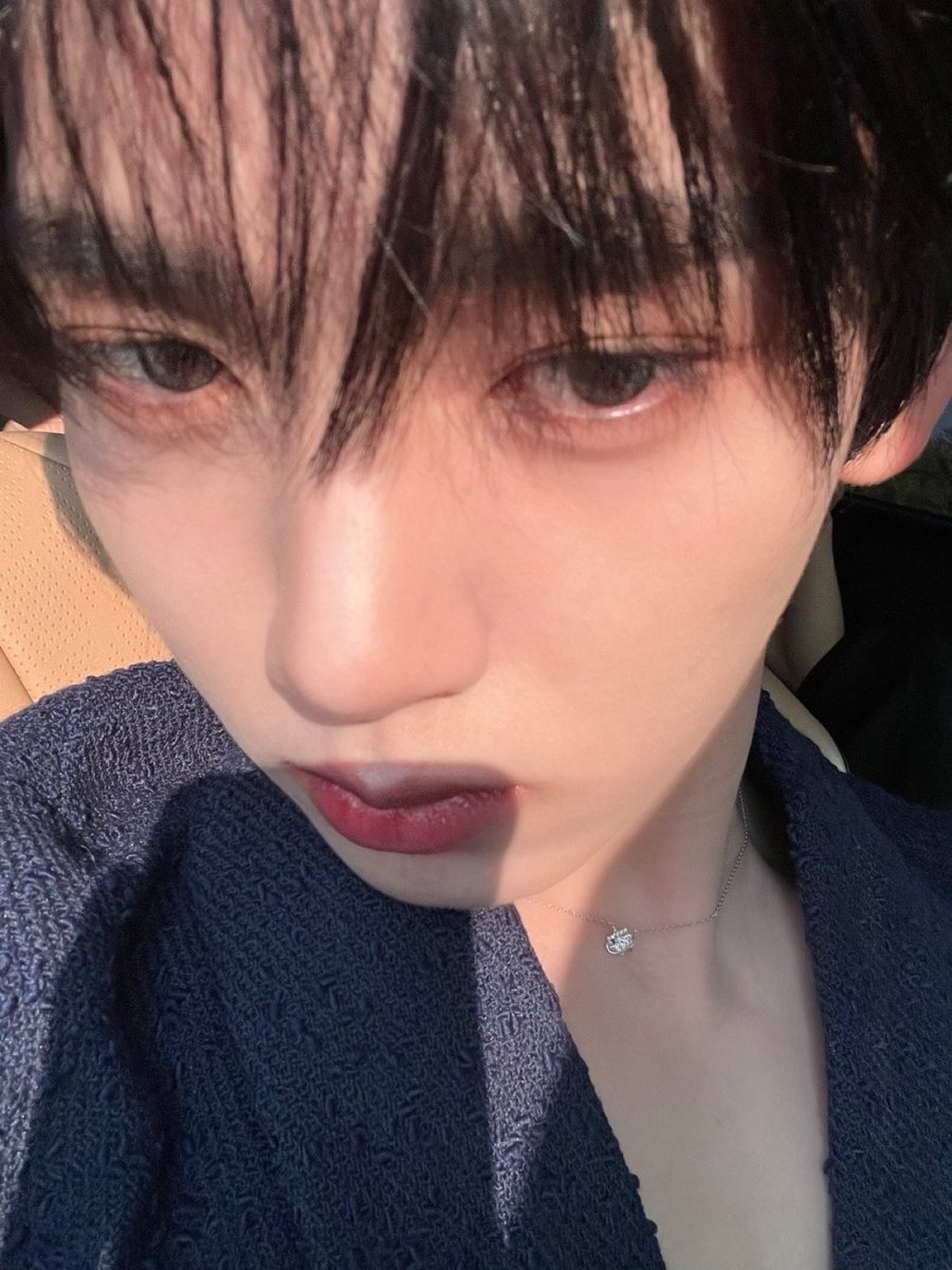 4hyjdiary's tweet photo. ✈️ https://t.co/04v2IywxkY