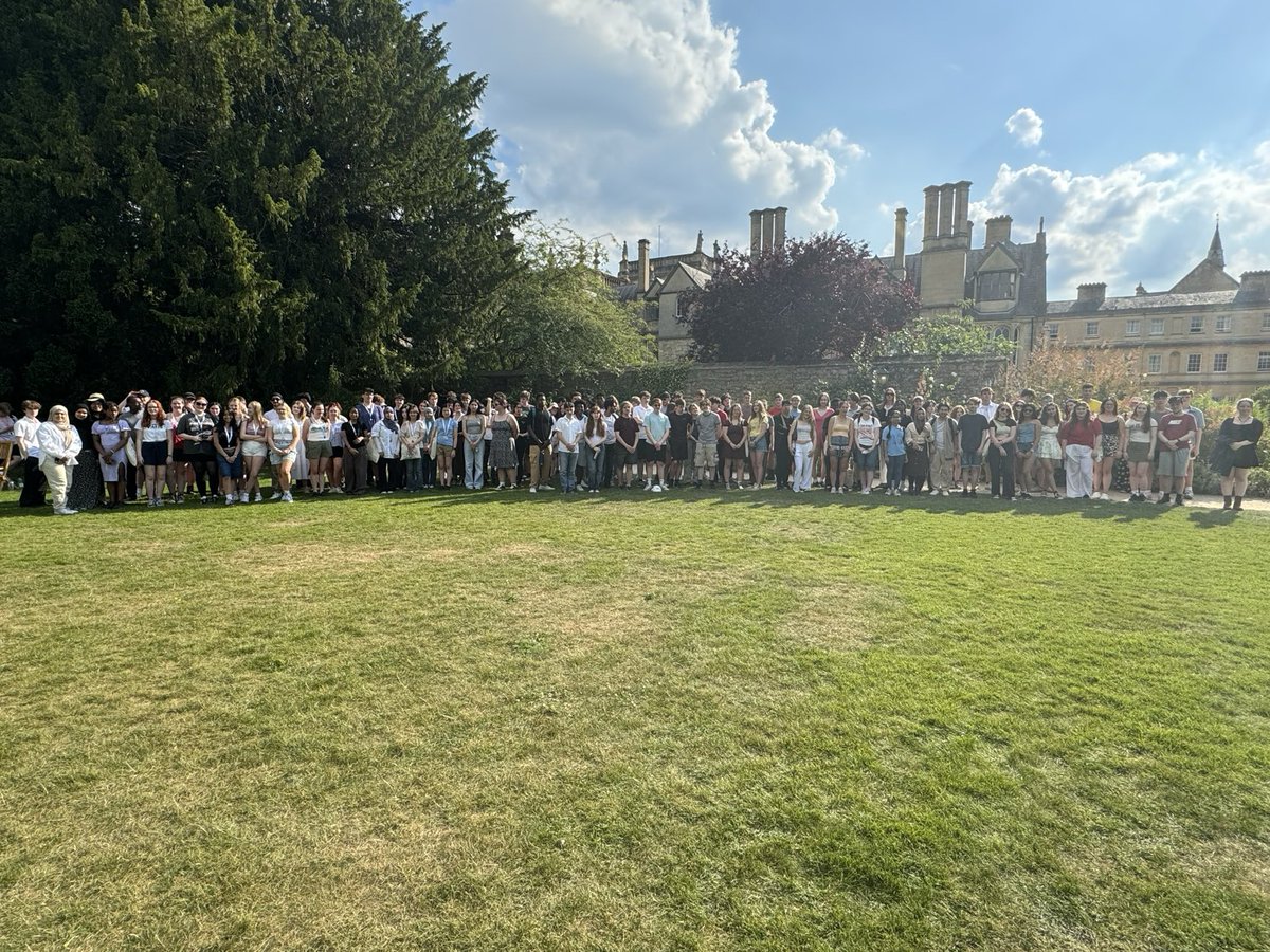 Trinity College (@trinityoxford) on Twitter photo 121 North East Residential students added so much to Open Days, packed in so many talks & visits, and seemed to have a great time. Thank you for staying with us and the Oxford for North East colleges <a href="/ChCh_Access/">Christ Church Access</a> <a href="/StAnnesOutreach/">St Anne's Outreach</a> <a href="/LincolnOutreach/">Lincoln College Oxford</a> 121 North East Residential students added so much to Open Days, packed in so many talks & visits, and seemed to have a great time. Thank you for staying with us and the Oxford for North East colleges <a href="/ChCh_Access/">Christ Church Access</a> <a href="/StAnnesOutreach/">St Anne's Outreach</a> <a href="/LincolnOutreach/">Lincoln College Oxford</a>