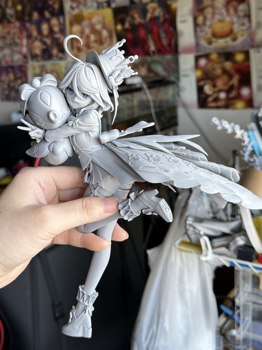 早く販売情報を知りたい方のために、 フリーナ 未塗装・未組立の