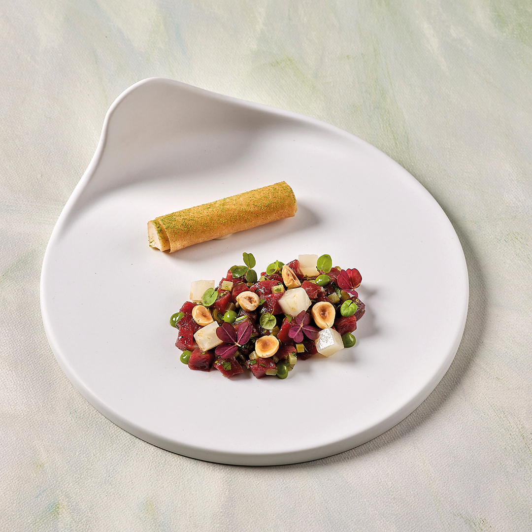 Meet the Gochi Family! Cookplay’s Gochi Collection is a creative, risky and innovative family, designed for the highest gastronomy. From amuse bouche to full table settings, this versatile range can suit any concept. See the full Cookplay collection here: l8r.it/kBFX