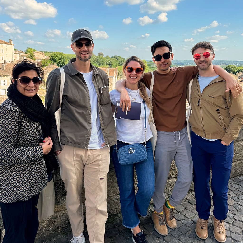 Clementinecom's tweet image. A highlight from our latest press trip at Château Quintus - Perched high on a peninsula, Château Quintus by @domaine_clarencedillon offers a breathtaking view that lingers in memory. 

#prlondon #londonpr #londonluxurypr #luxurypragency #luxurypr #ukpr #ukpragency