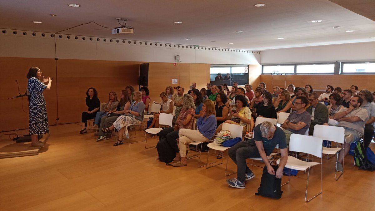 FpMobilitat's tweet photo. Girona, 27 de juny: Jornada de cloenda de @catFPx 👋 per fer balanç de la feina feta:

- Informe del curs 23-24
- Novetats i reptes de cara al curs 24-25​
- Consorcis de mobilitat ​
- Projectes internacionals del Programa @FpMobilitat
- iqCampus 2024​
- Concurs de vídeo https://t.co/D1BayXpvz5