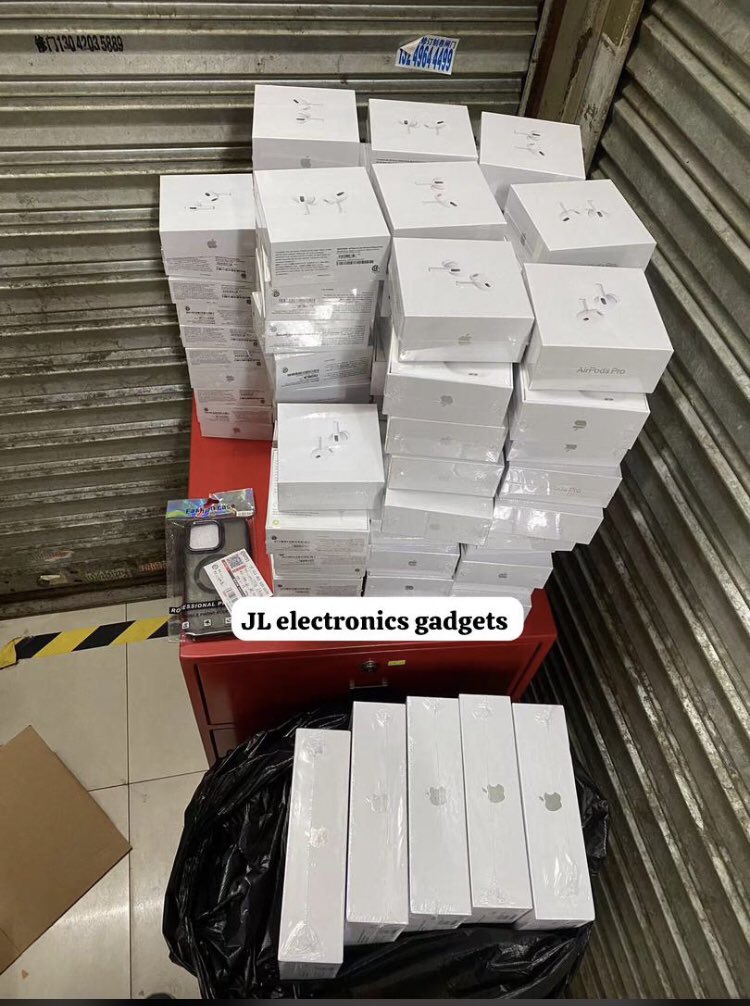 JustinLarkinSc1's tweet photo. @MupingaNancy Just buy from me,thank you in advance 🙏🏾 https://t.co/IyZ3gmYWxp