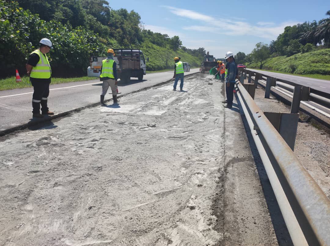 ROADCARE SELANGOR tweet media