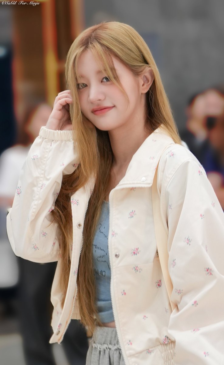 SaGil_0511's tweet photo. 240628 GMP

#민주 #MINJU #아일릿 #ILLIT https://t.co/YI2K1r9xP3