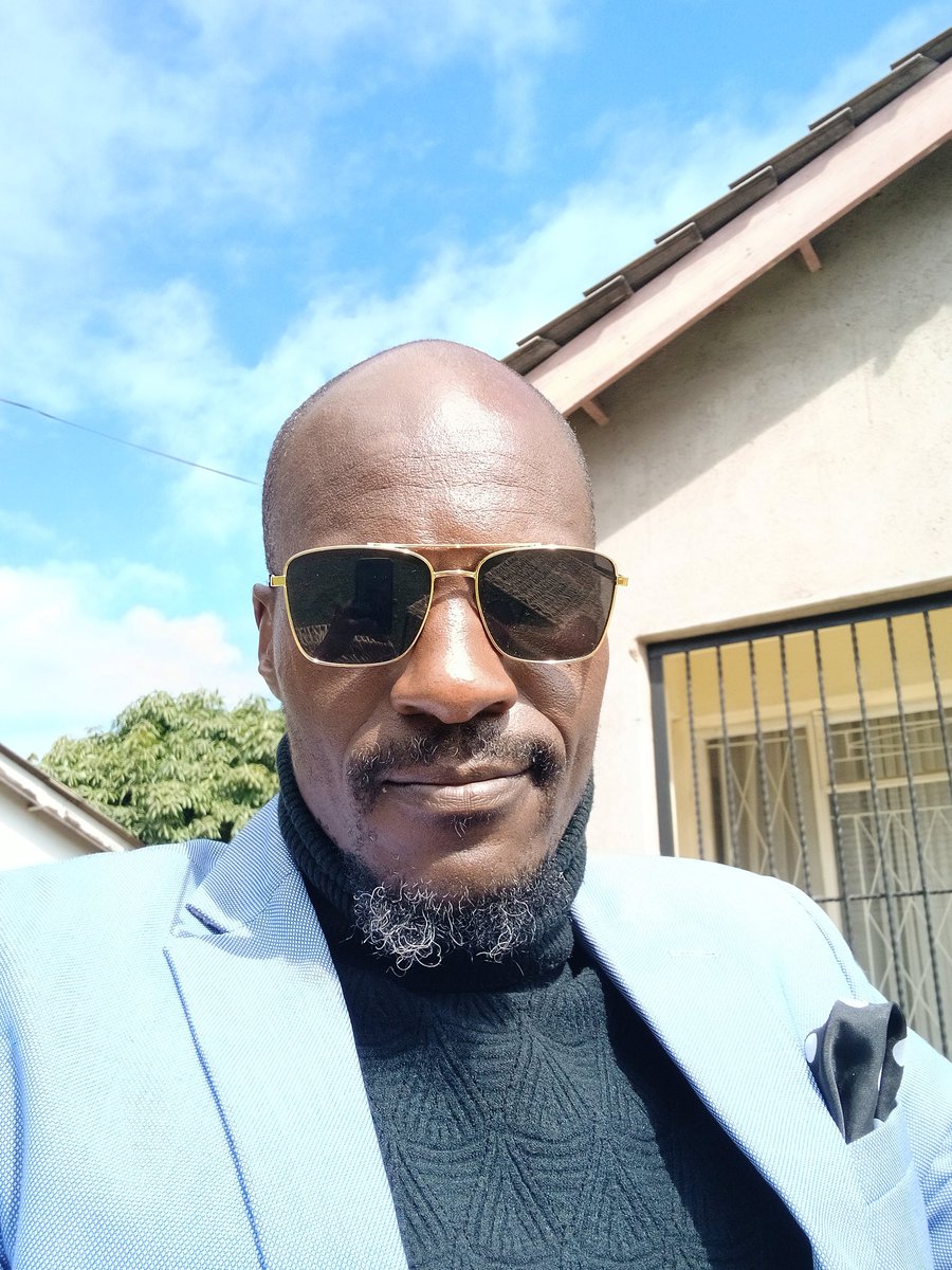 Hareruya Hama Dzinodikana!

The moment you stop praying,you stop living!