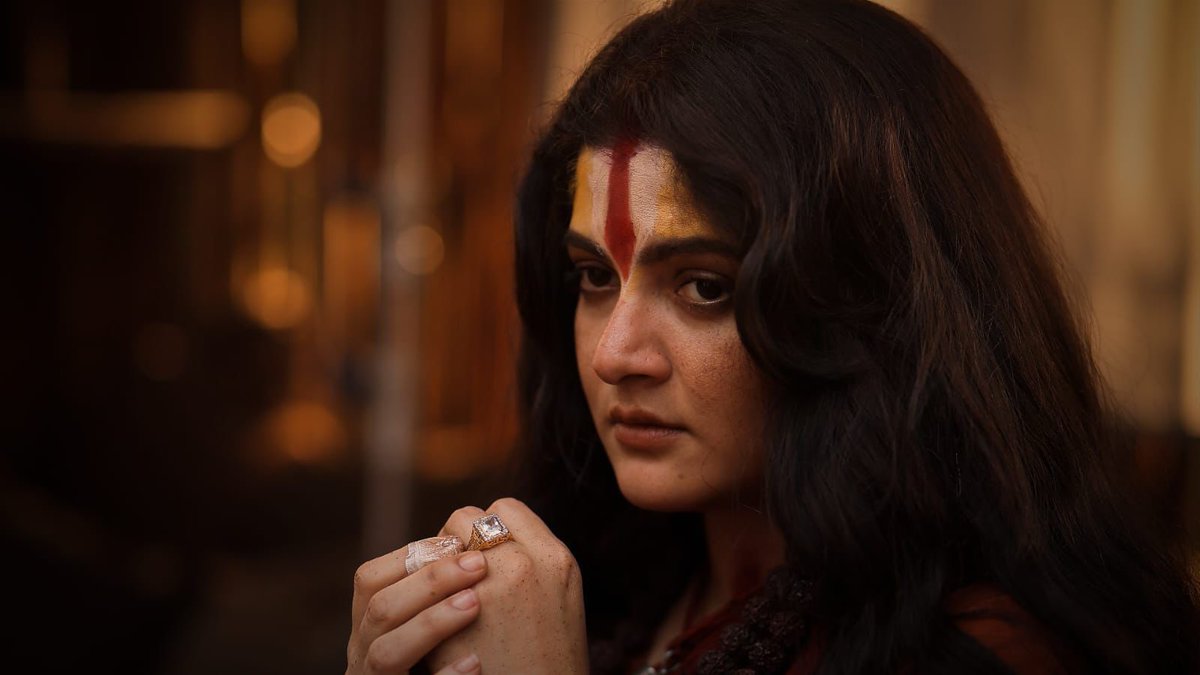 taran_adarsh's tweet image. BIG BREAKTHROUGH... &apos;DEVI CHOWDHURANI&apos; IS FIRST BENGALI FILM TO SECURE OFFICIAL INDO-UK CO-PRODUCTION STATUS... #DeviChowdhurani - starring #ProsenjitChatterjee and #SrabantiChatterjee - become the first #Bengali film to secure official Indo-UK co-production status from both…