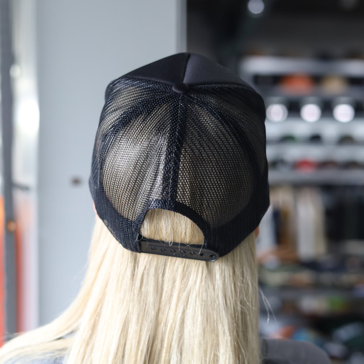 Feelin_osaka's tweet image. 【THRASHER X ANTIHERO】PIGEON MAG TRUCKER CAP (BLACK)
feelin-osaka.com/products/thras…
定番MAG LOGOの中に様々な #ANTIHERO の要素を詰め込んだコラボならではのグラフィック。
オールブラックボディに映える白プリント。
王道スタイルにマストなメッシュキャップです！
#thrasher #feelinosaka #feelin