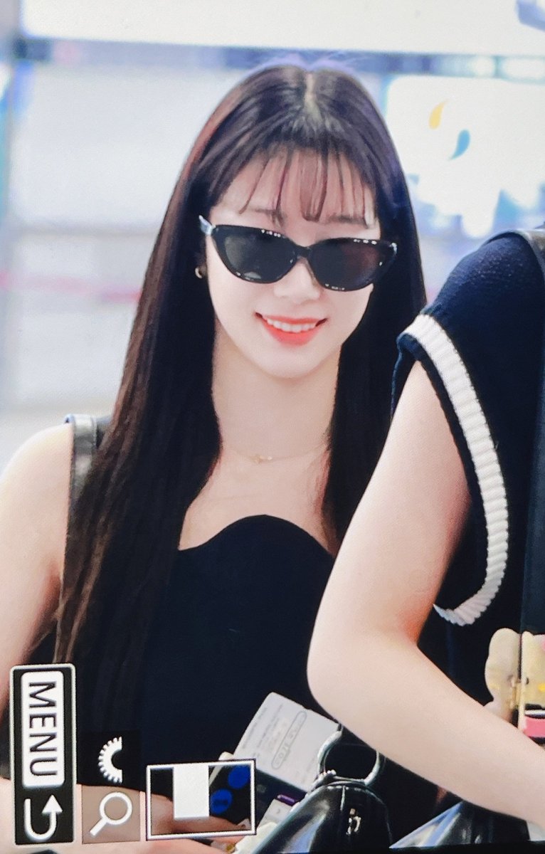 Last_leaf_0809's tweet photo. 240628 GMP 프리뷰

#카즈하 #KAZUHA 
#르세라핌 #LE_SSERAFIM https://t.co/K9Ufs69uhu