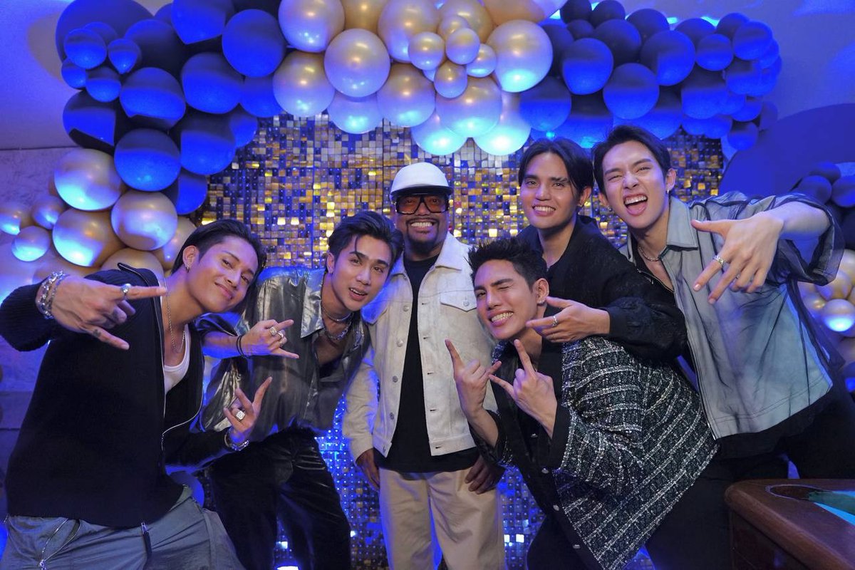 philconcerts's tweet photo. SB19 and https://t.co/EQpdylAdOQ.Ap throw an epic house party on the music video of “Ready”, the monumental collaboration between the P-Pop kings and international hip-hop superstar.

READ MORE: https://t.co/BzSq1ZWGg0 https://t.co/cBFcQrz1gP
