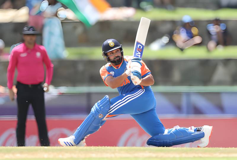 JaikyYadav16's tweet photo. आजकल एक खिलाड़ी ऐसा है जो सबके दिल जीतता ही चला जा रहा है। 

ODI World Cup में रोहित शर्मा के जो एक आध मेरे जैसे Haters थे उन्होंने उन सबको अपना जबरदस्त फैन बना लिया था और 

अब इस वर्ल्ड कप के आते आते तो शायद ही उनका कोई Hater बचा हो? 

अब तो रोहित शर्मा को देखकर लगता है कि अभी तो रोहित भाई अगला वर्ल्ड कप भी खेल सकते हैं।