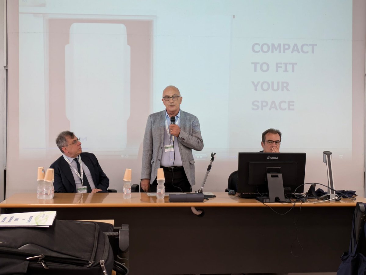 CNR - SCITEC (@cnr_scitec) on Twitter photo 🎺🎉📢Talk tra industria e comunità scientifica sulle sfide della quotidianità- #Milano #28GIU2024
Si parte! Aprono i lavori presso <a href="/LaStatale/">Università degli Studi di Milano</a> il Rettore Elio Franzini ed il Direttore del Dipartimento di Chimica Luigi Lay e il Direttore <a href="/cnr_scitec/">CNR - SCITEC</a> <a href="/Siannace/">Salvatore Iannace</a>. 🎺🎉📢Talk tra industria e comunità scientifica sulle sfide della quotidianità- #Milano #28GIU2024
Si parte! Aprono i lavori presso <a href="/LaStatale/">Università degli Studi di Milano</a> il Rettore Elio Franzini ed il Direttore del Dipartimento di Chimica Luigi Lay e il Direttore <a href="/cnr_scitec/">CNR - SCITEC</a> <a href="/Siannace/">Salvatore Iannace</a>.