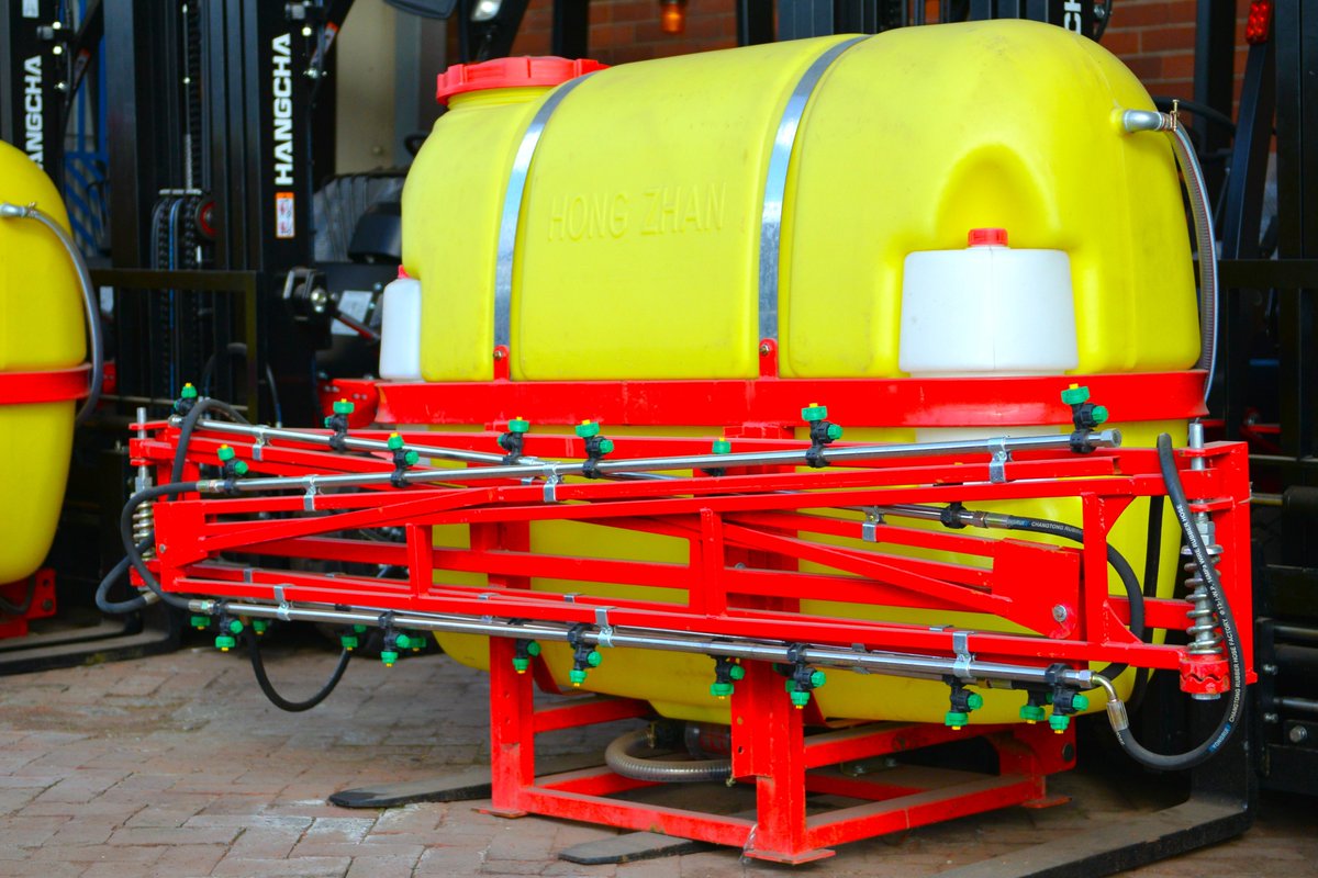 YWholesalers's tweet photo. 😀BOOM SPRAYERS AVAILABLE AVAILABLE AT Y.Z.L WHOLESALERS‼

#YZLWholesalers #farming #mining #industrial #electrical #farmingzimbabwe #tractors #YTO #boomsprays #hdpepipes #discharrow #discplough #tractors #planters #revesibleplough #rainguns #strawcrushers  #rainguns https://t.co/cQ2EC8PnkR
