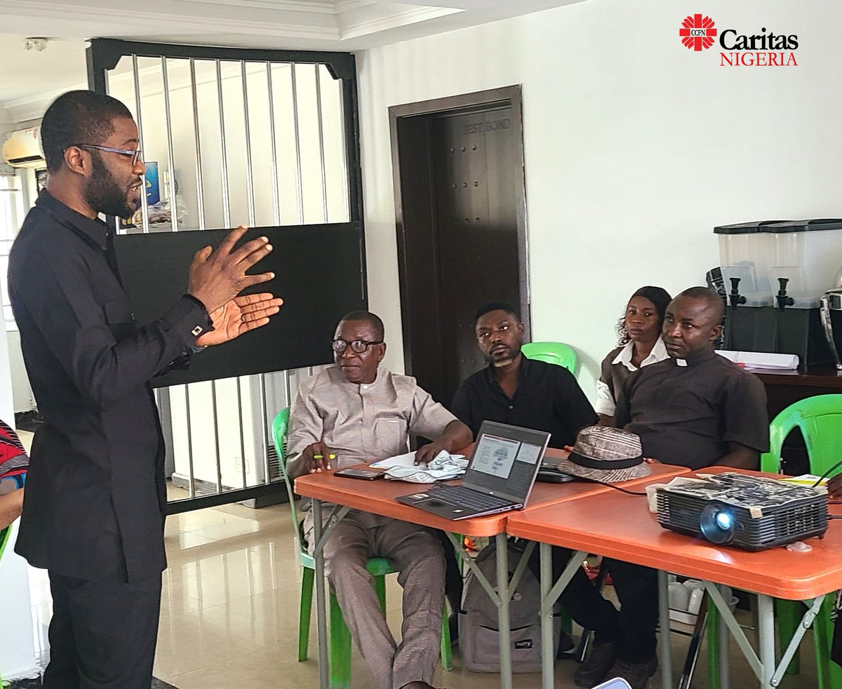 CCFNigeria's tweet photo. To further ensure sustainability and our impactful presence in communities where we implement projects, @CCFNigeria, with the support of @CatholicRelief, recently conducted a resource mobilization training for the Catholic Dioceses of #Awgu and #Wukari.
https://t.co/RbLlLb638w https://t.co/SOI6uE3Ys2