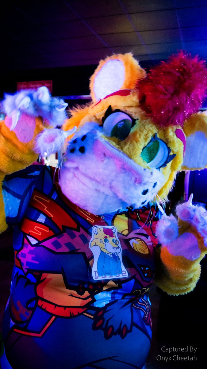 OnyxCheetah's tweet photo. Romp Reno's May meet Part 4/5

#fursuit #furmeet #furryphotos https://t.co/yAgrsqshI1