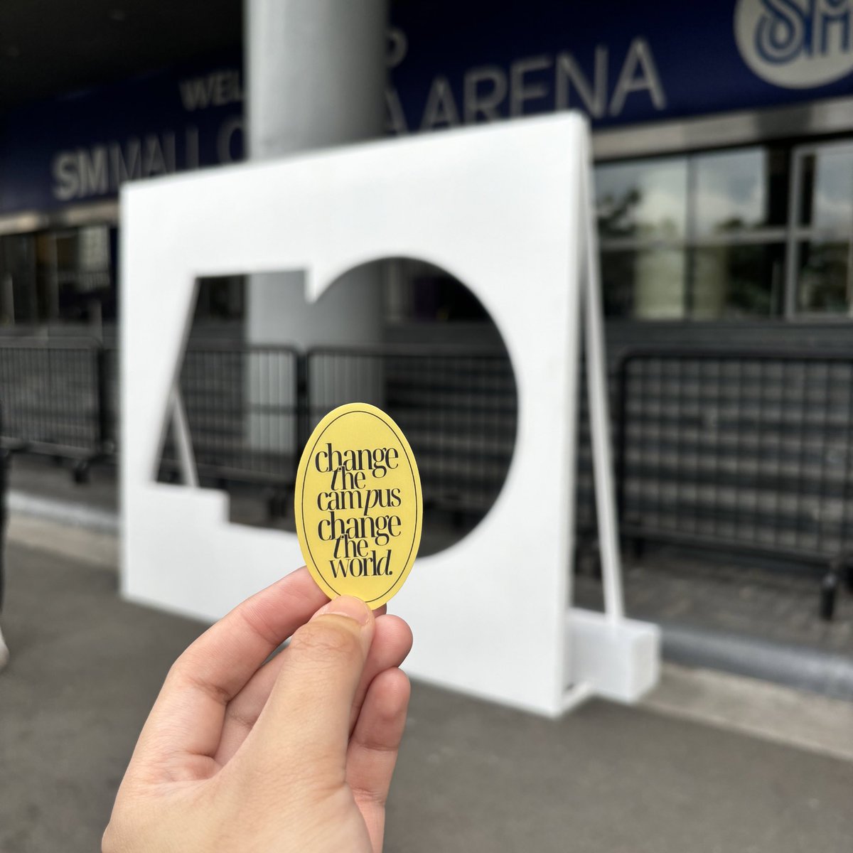 _carrotstudios's tweet photo. Victory @ 40 🌐
I’m giving away a few stickers at Victory Conference here at MOA Arena. Come and say hi! 👋
#VictoryConference
#CelebratingVictories https://t.co/sUcX0dIr8Q