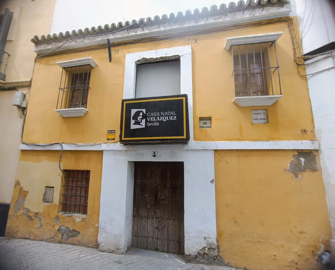 Arturodelp's tweet photo. Aspecto actual de la abandonada casa donde nació el excelso pintor Diego Velázquez en Sevilla en el año que cumple 425 desde su llegada al mundo.

📷 27.06.24 https://t.co/i1dczmZtaP