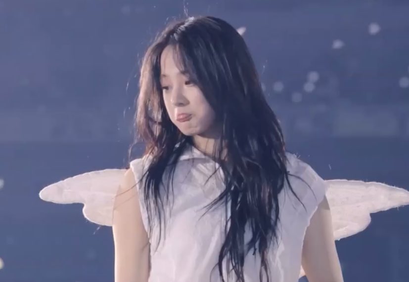 Minggom_16's tweet photo. 진짜 천사강아지잖아.. https://t.co/xjiroNwudK