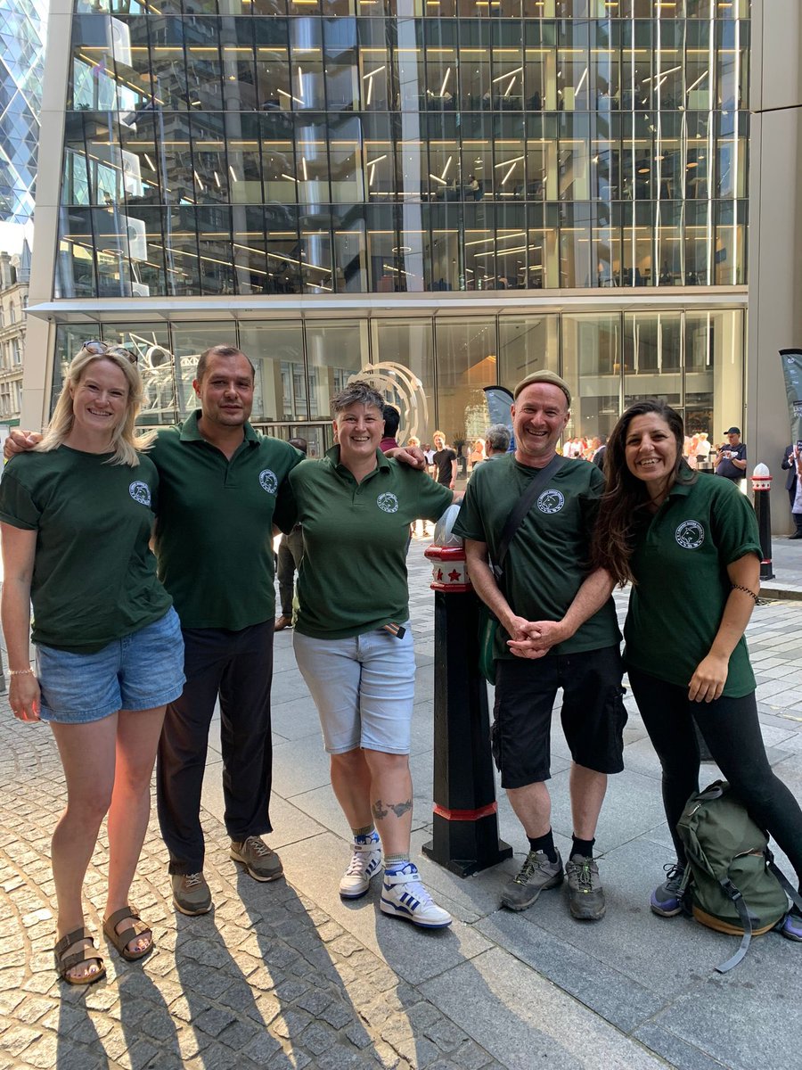 We did it! Abseiling 250ft down the Lloyds of London building yesterday! Thanks to everyone who supported us donating over £2,000 👏🏻❤️
If you’d like to add to the total it’s not too late: givey.com/farmabseil