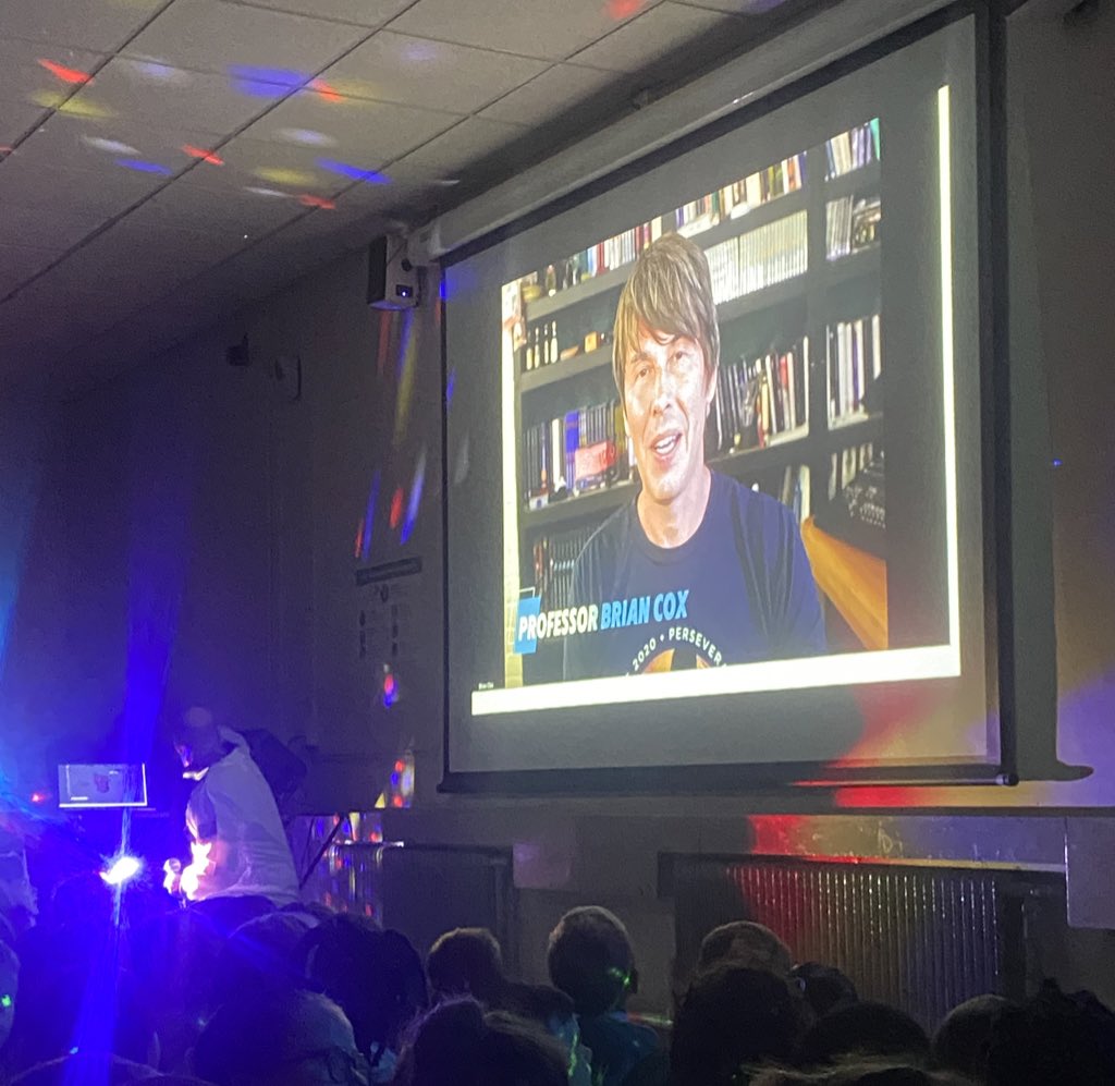 Our mystery guest is revealed! Maybe the first astronaut to go to Mars is in this room today! Thank you <a href="/ProfBrianCox/">Brian Cox</a> for being part of <a href="/EACTBlackley/">E-ACT Blackley Academy</a> #DreamBigDay