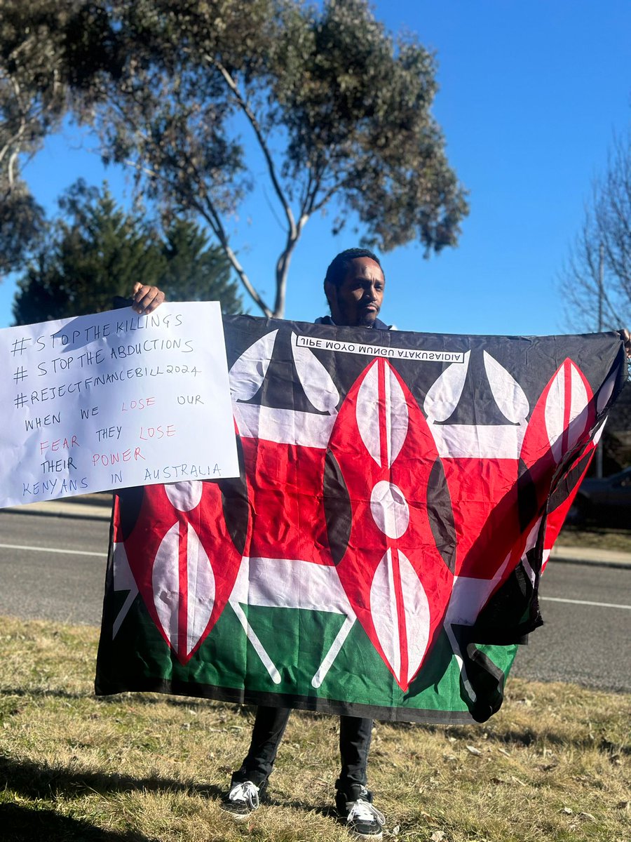 mjenzi_cloud's tweet photo. When we lose our fear, they lose their power! It's about time we had some accountability and leaders in Africa who actually listen to the people!
#RutoMustGo #RejectFinanceBill2024 https://t.co/8sKasjZbKz