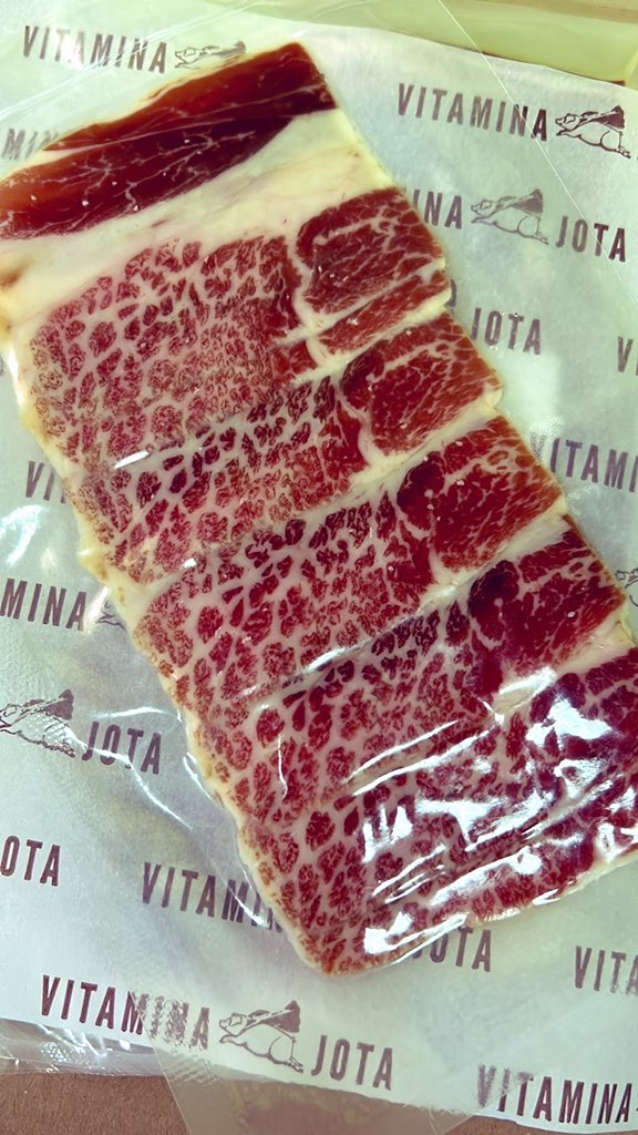 Maxi - hago jamón tweet media