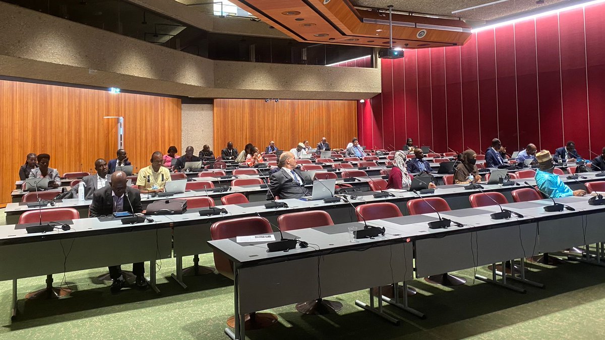 It's Day 4⃣ of the 14th Meeting of the Open-Ended Working Group of the #BaselConvention #OEWG14, where delegates are expected to wrap up negotiations, in the lead-up to #BRSCOPs2025.

More info ▶️ tiny.cc/GENOEWG14