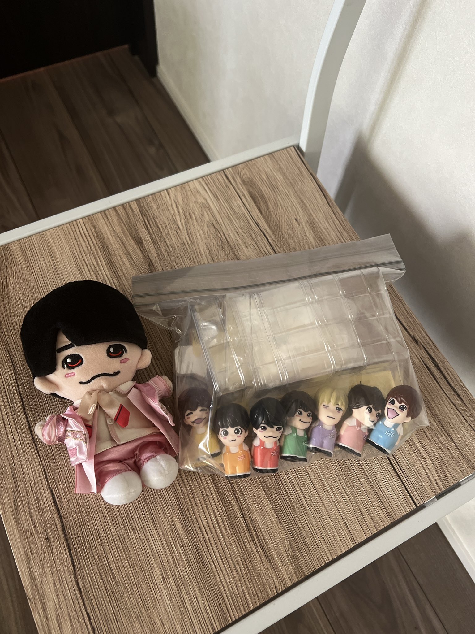新品】なにわ男子 指人形 コンプリートセット