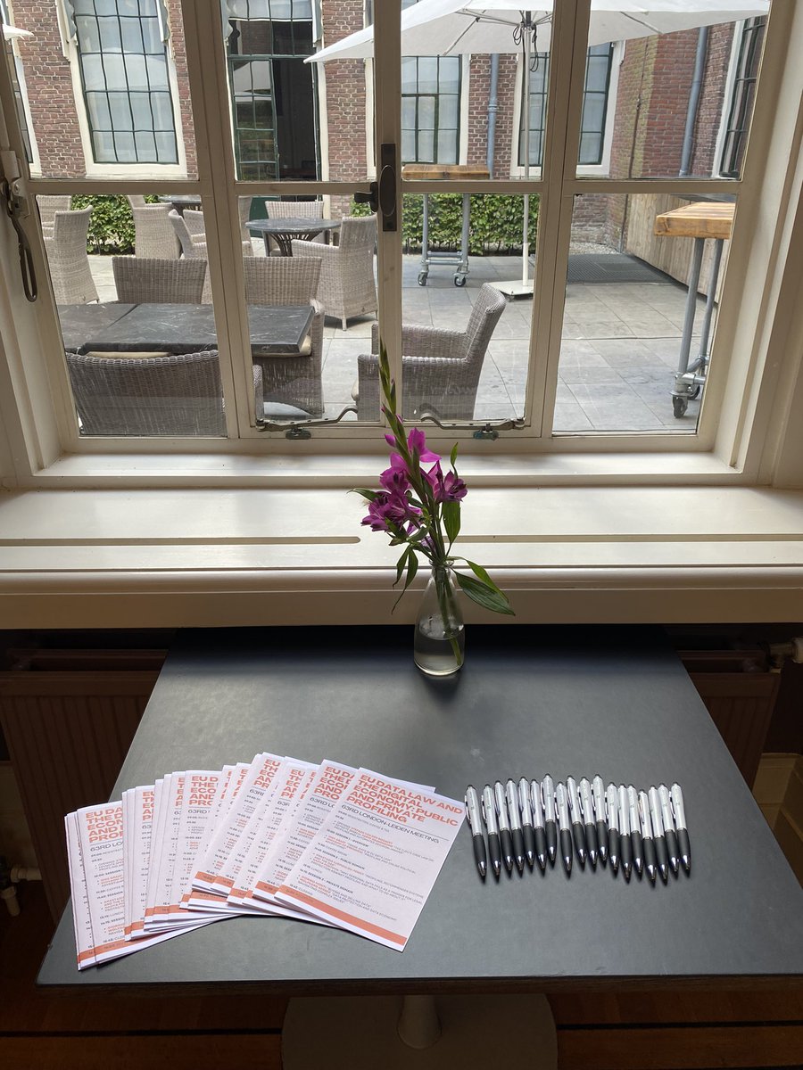 CMLRev's tweet photo. Welcome to the 63rd London-Leiden meeting: “EU Data Law and the Digital Economy: Public and Private Profiling”! We are thrilled to have an exceptional lineup of speakers and insightful sessions. Stay tuned for updates throughout the day! #DataLaw #DigitalEconomy #AI #EU #LOLEC https://t.co/k7qY7ou7Zo